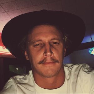 Meet your Posher, Matthew